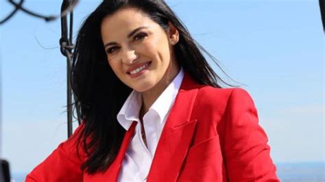 Rbd Andr S Tovar Maite Perroni Muestra Su Avanzado Embarazo Y