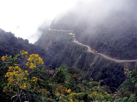 La Carretera De La Muerte La M S Peligrosa Del Mundo Viajeros Ocultos