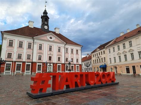 Town Hall Square