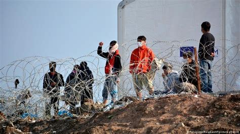 Number of displaced persons at record high: UN report - InfoMigrants