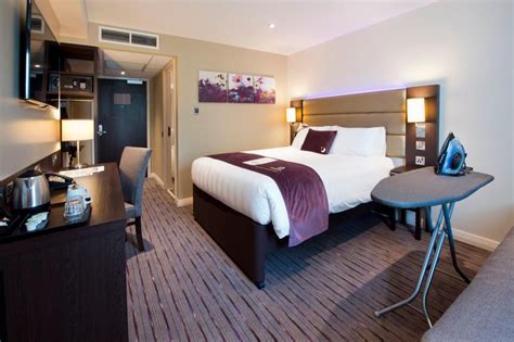 Best Price on Premier Inn Heathrow Airport Terminal 4 in London + Reviews!