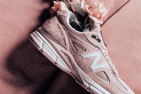 New Balance 990v4 Faded Rosekomen Pink Maintenant Disponible Wave®