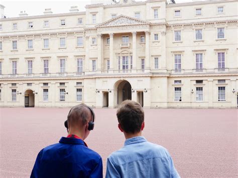 VISITING BUCKINGHAM PALACE STATE ROOMS - Catherine's Cultural Wednesdays