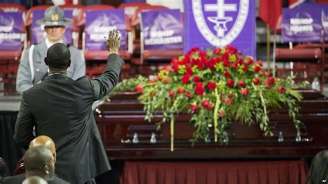 Obama Honours Charleston Shooting Victims At Funeral Bbc News