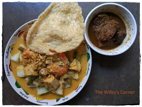 Lontong Sayur aka Vegetables in Spicy Coconut Broth - The Wifey's Corner