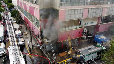 Incendio Afecta A Mall Chino En El Barrio Meiggs Toldos Azules