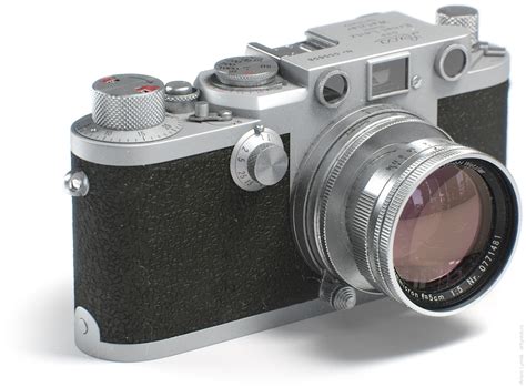 2 posts tagged: leica