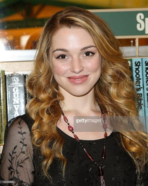 Pictures Of Jennifer Stone