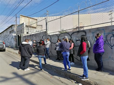 Protestan Familiares Afuera Del Cereso De Mexicali Ante Amenaza De