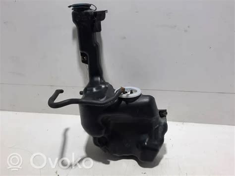 A Mercedes Benz C Amg W Windshield Washer Fluid Reservoir