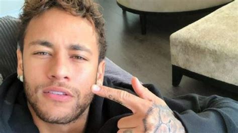 Neymar Reaccionó En Twitter Tras Enterarse Que Se Hicieron Pasar Por él En Tinder