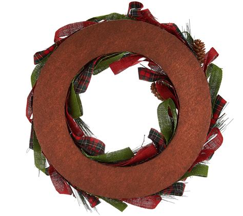 18 Ribbon And Berry Wreath By Valerie QVC