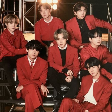 Pin em БТС | Imagens bts, Fotos, Bts engraçado