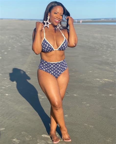 Kandi Burruss Stuns In Louis Vuitton Bikini Bootymotiontv