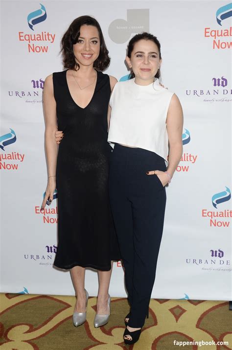 Aubrey Plaza Nude The Fappening Photo 58394 FappeningBook