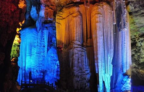 Silver Limestone Cave Guilin