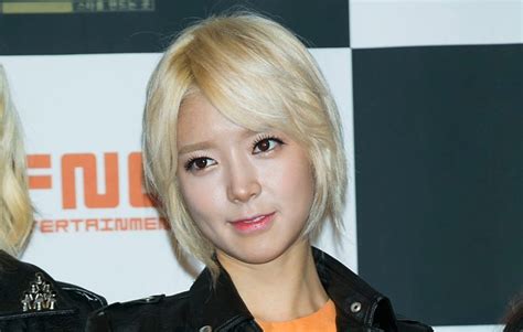 Ex-AOA's Choa says K-pop idols "rely on medications" to survive