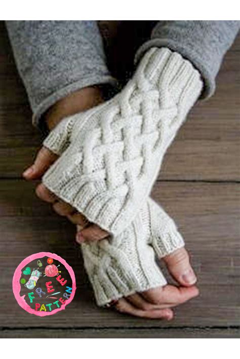 Gorgeous Cable Fingerless Gloves Free Pattern Hotcrochet