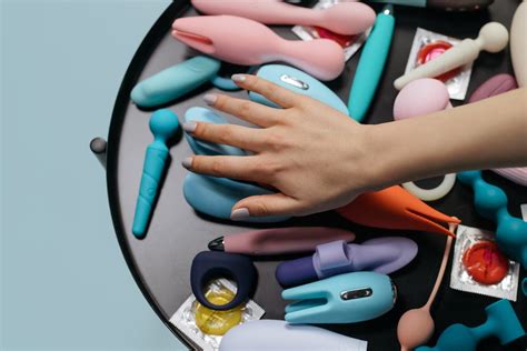 How To Choose The Perfect Sex Toy A Female Beginner S Guide Tips And