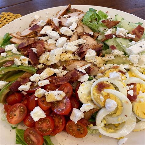 Blackened Chicken Cobb Salad Recipe United Supermarkets