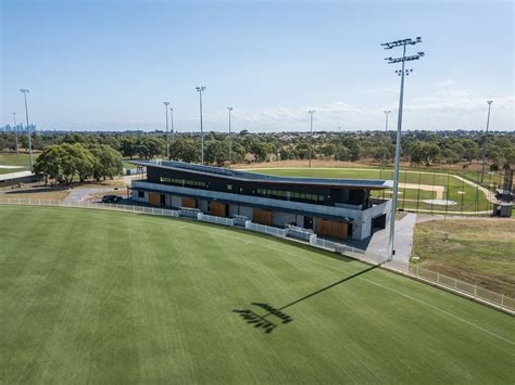 Tony Sheehan Oval Sport At La Trobe Facilities Bundoora Sports