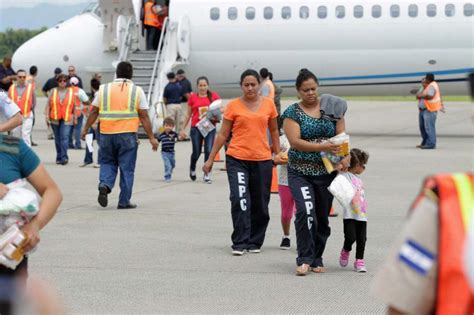 Migrantes Retornados Sobrepasan Los Mil Hondure Os En