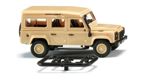 WIKING 010204 1 87 Land Rover Defender 110 Beige Online Bestellen