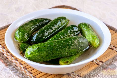 Рецепт: Огурцы, засоленные с ржаным хлебом на RussianFood.com