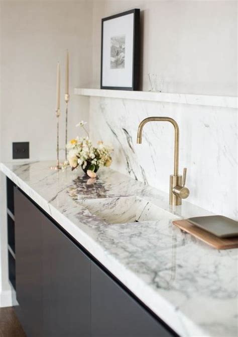 Кухонная столешница из мрамора | Beautiful kitchens, Kitchen interior ...