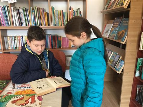 Ziua Interna Ional A Poeziei S Rb Torit La Biblioteca Jude Ean