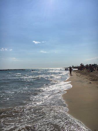 Pane E Pomodoro Beach Bari Olaszorsz G Rt Kel Sek