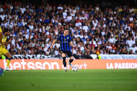 Photo Piotr Zielinski In Action For Inter Vs Ac Milan