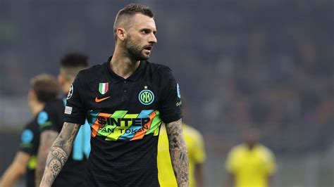 Al Nassr Fait Une Offre Linter Pour Marcelo Brozovic