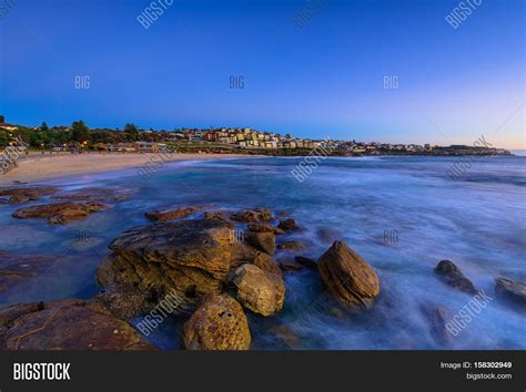 Bronte Beach Sunrise Image & Photo (Free Trial) | Bigstock