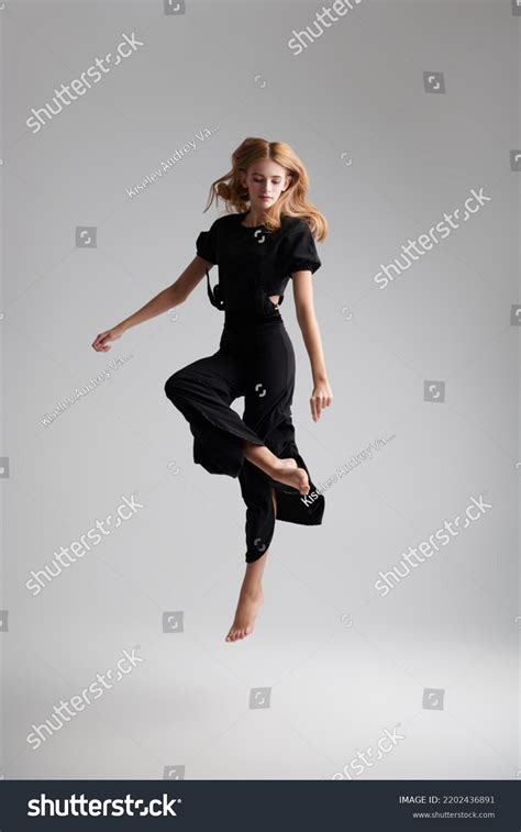 Modern Ballet Dancer Girl Flies Jump Stock Photo 2202436891 Shutterstock