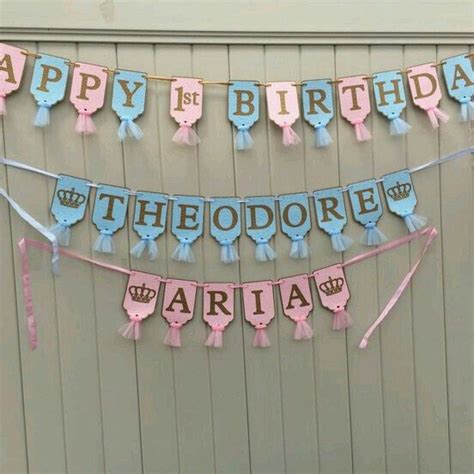 Happy 1st Birthday Banner Girls Name Banner With Crowns Etsy Gold