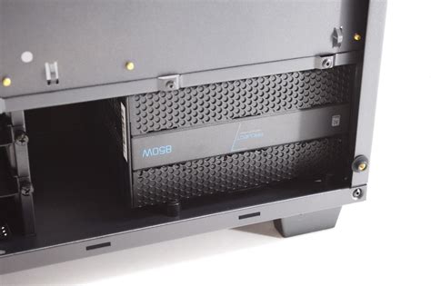 AeroCool Project 7 P7-C0 Pro Mid-Tower Review