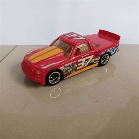 Jual Hot Wheels Circle Trucker Loose Unrivet Swap Ban Karet Kab Sleman Sisur Hotwheels