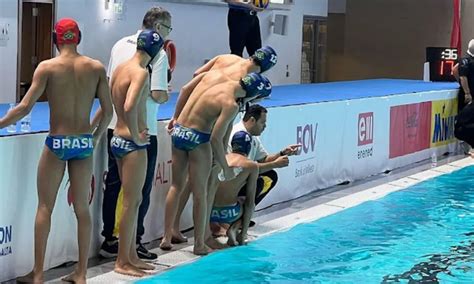 Brasil perde para os EUA na Copa do Mundo sub 16 de polo aquático