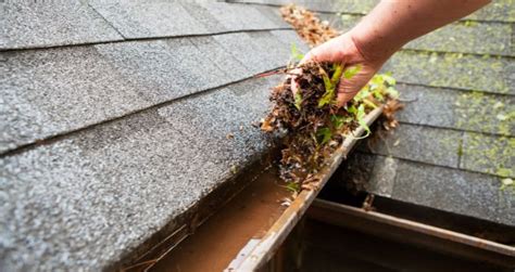 How To Clean Gutters With Pressure Washer In Less Than An Hour Outerguide