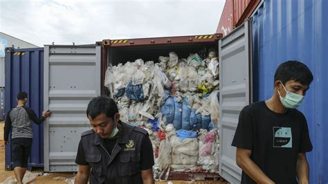 Indonesia Sends Back 100 Tonnes Of Waste Including Plastics To Us