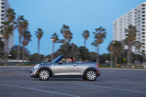 Mini Cooper S Cabrio Melting Silver Metallic