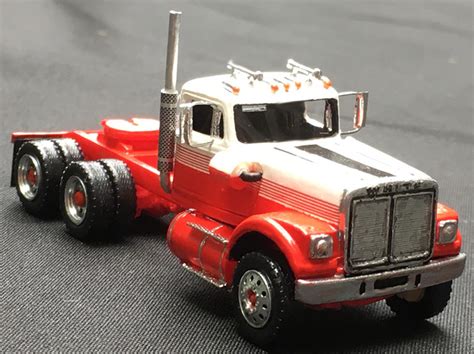 White Road Boss Truck Tractor - By Paul Kittle