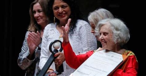 Elena Poniatowska Celebra El Premio Carlos Fuentes