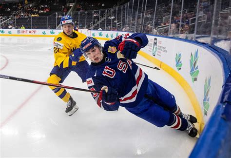 Team Canada, Team USA world juniors camp invite breakdowns — who got