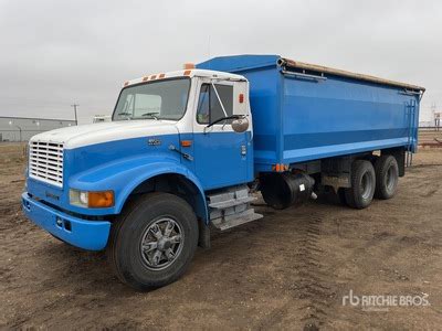 Silage & Grain Trucks For Sale | Ritchie Bros. Auctioneers