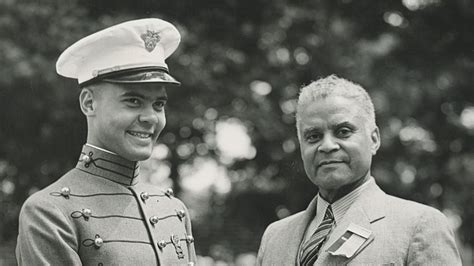 How Benjamin O Davis Sr And Davis Jr Became Americas First Black Generals Cnn