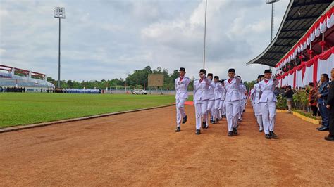 Upacara HUT Ke 79 Di Bontang Paskibra Sukses Kibarkan Bendera MEDIA KALTIM