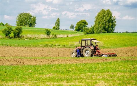 Ważna informacja ws dopłat do paliwa rolniczego i nawozów