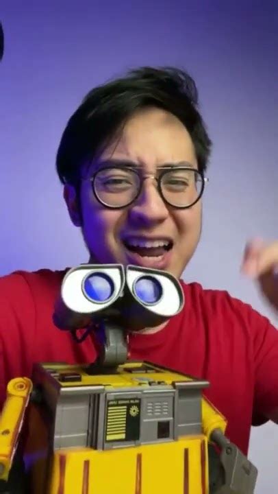 WALL E SEHARGA 34 JUTA BISA NGAPAIN AJA YouTube